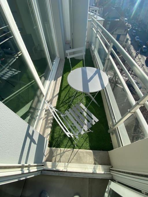 Appartement Splendide 70m2 Balcon + Parking *